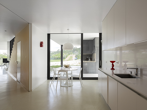 佛山市潮典藍(lán)光門(mén)窗有限公司,佛山藍(lán)光門(mén)窗,平開(kāi)門(mén)窗,推拉門(mén)窗,重型推拉門(mén),高端門(mén)窗